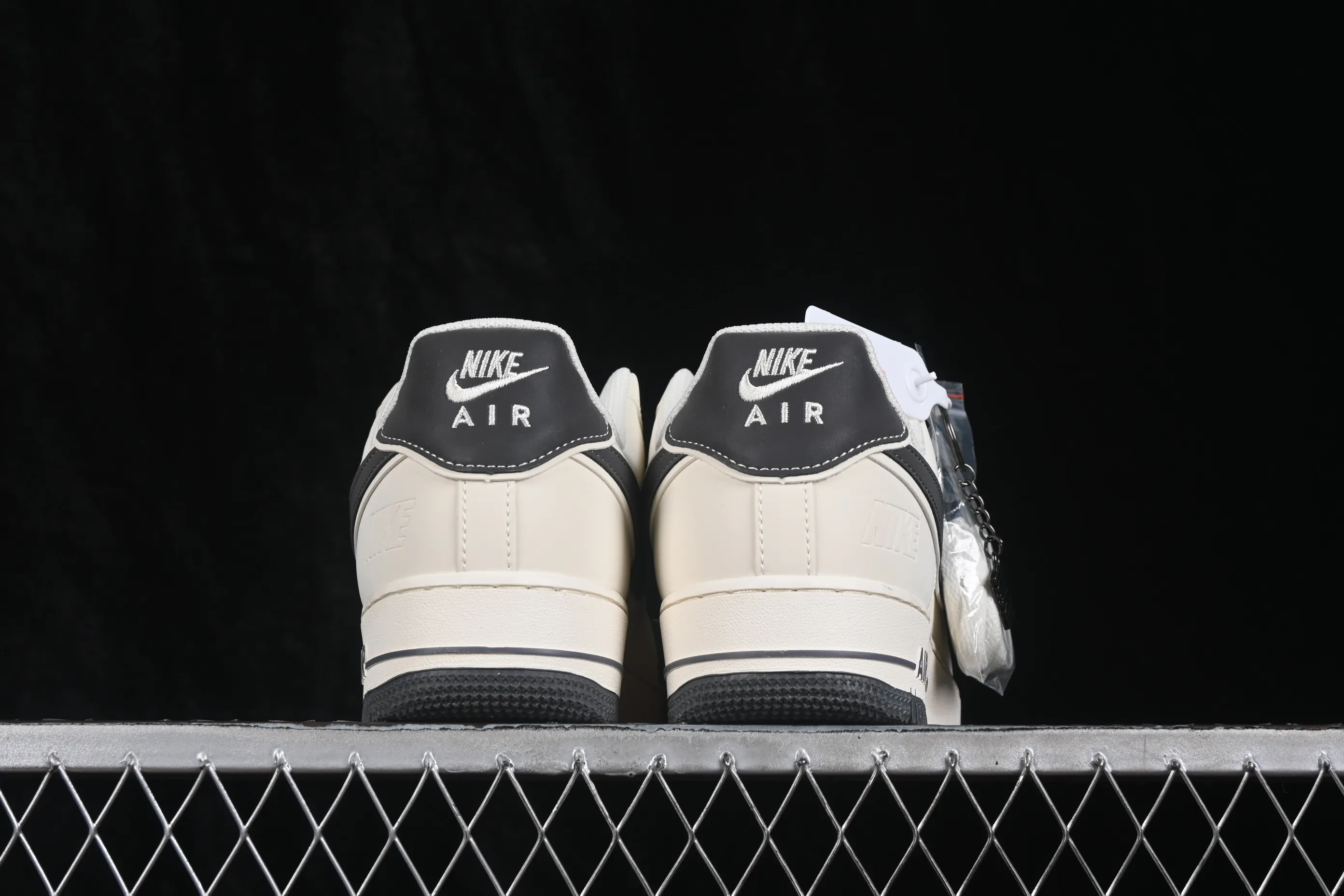 All categories Nk Air Force 1 Air Force series Nk Air Force 1 Low Air Force low-top Nike Air Force 1'07 Low Air Force 1 low-top casual sneakers DD1982-352